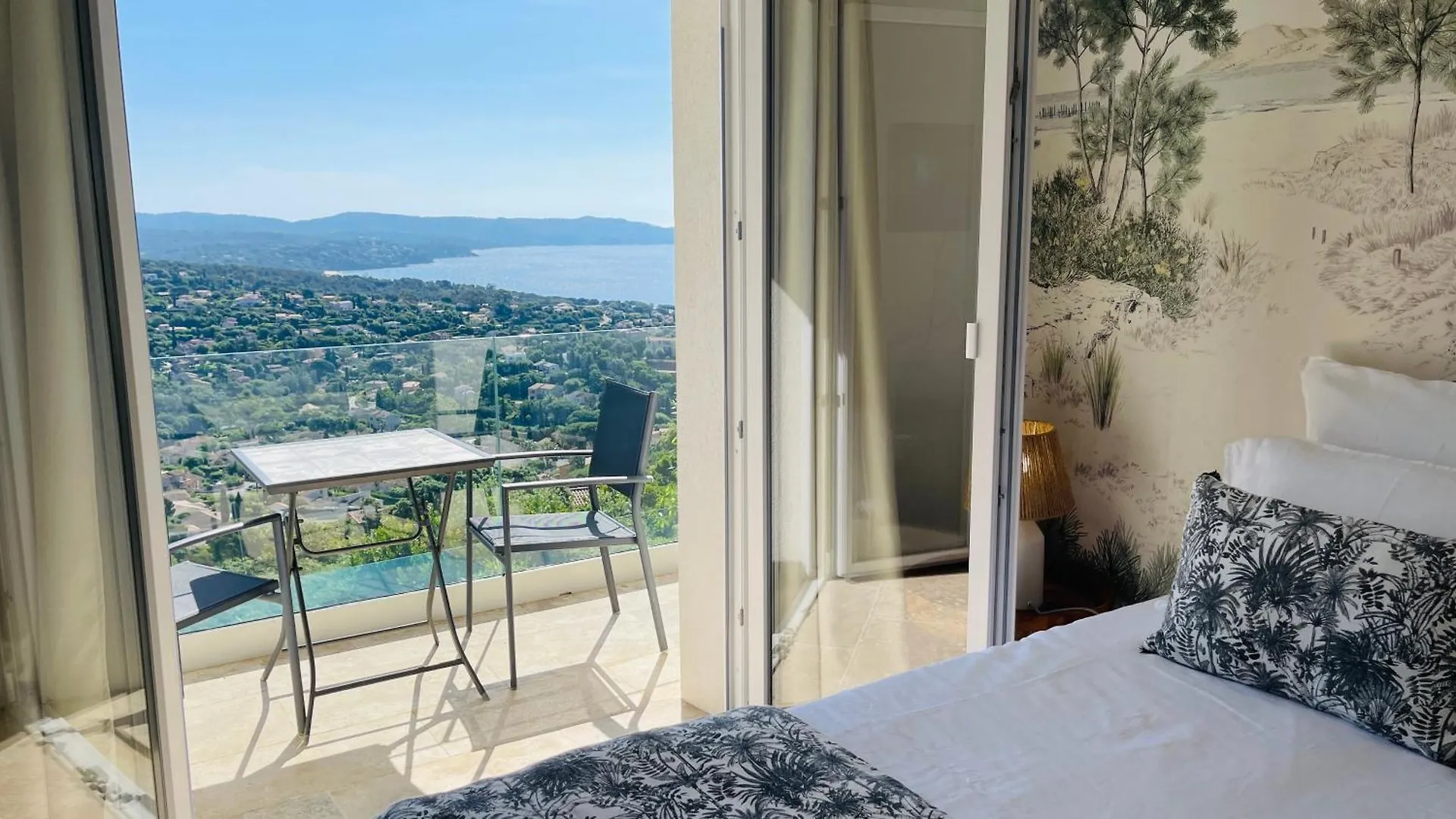 Villa Cacharelle Vue Mer Cavalaire-sur-Mer 0*,  France