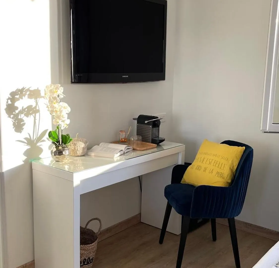 Bed & Breakfast Villa Cacharelle Vue Mer Piscine Cavalaire-sur-Mer France