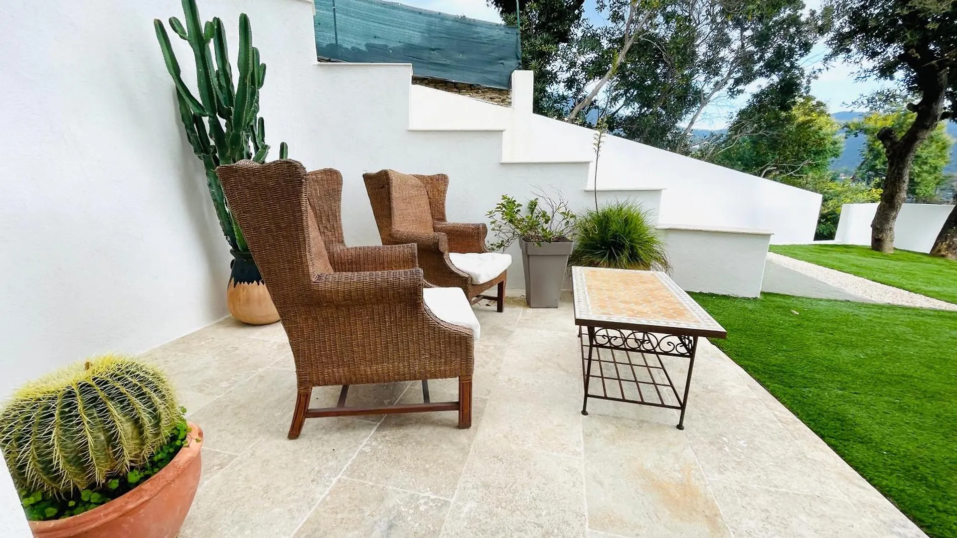 Villa Cacharelle Vue Mer Piscine Cavalaire-sur-Mer Bed & Breakfast