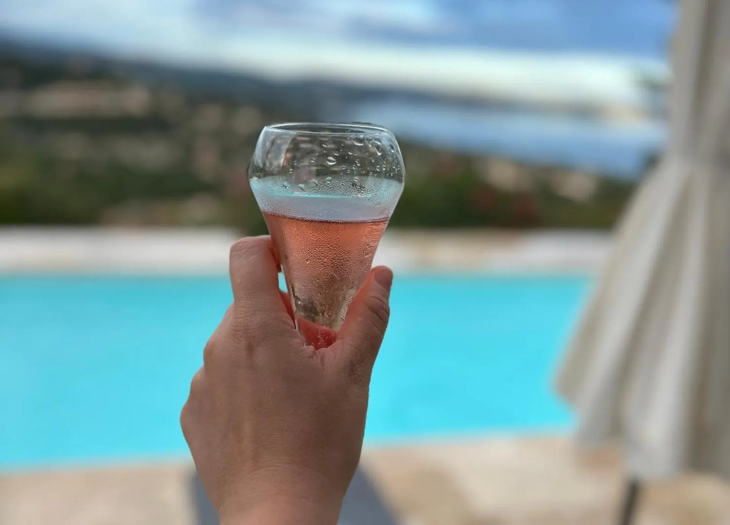 Villa Cacharelle Vue Mer Piscine Cavalaire-sur-Mer Bed & Breakfast